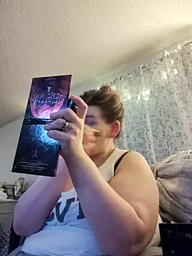 BeckiTooSweet online show from 25, 2, 2025