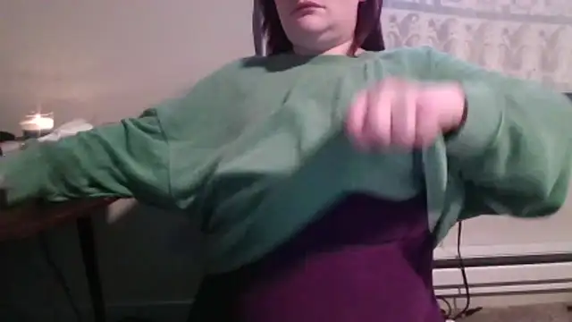 Snapshot of BeckiTooSweet chatting on 4, 6, 2026 BeckiTooSweet online show from 4, 6, 2026