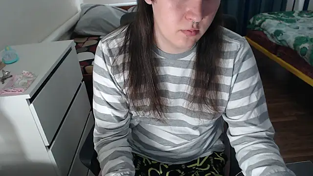 EvaMiron online show from 10, 10, 2025