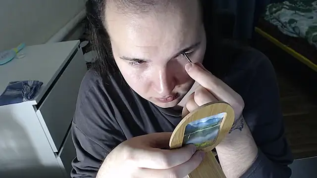 EvaMiron online show from 28, 10, 2025