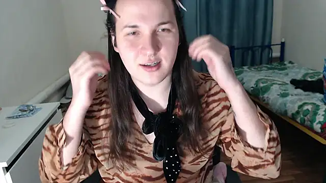 EvaMiron online show from 5, 12, 2025