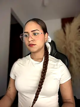 gretta kler1 online show from 11, 11, 2025