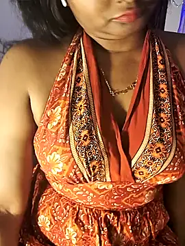 FANTASY QUEEN 07 online show from 8, 3, 2025