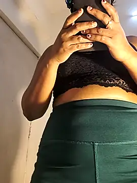 FANTASY QUEEN 07 online show from 5, 5, 2026