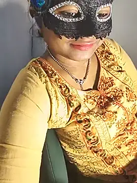 FANTASY QUEEN 07 online show from 25, 6, 2026