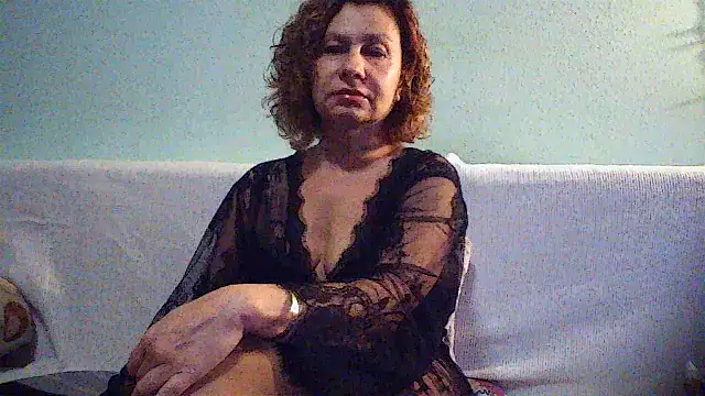 Snapshot of Mat_Elenore chatting on 5, 10, 2025 Mat Elenore online show from 5, 10, 2025