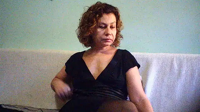 Snapshot of Mat_Elenore chatting on 29, 10, 2025 Mat Elenore online show from 29, 10, 2025