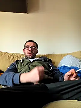 Snapshot of crissbadboy chatting on 4, 2, 2026 crissbadboy online show from 4, 2, 2026