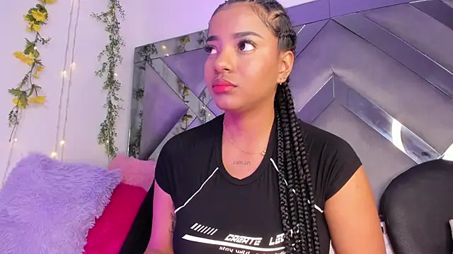 Iris hott1 online show from 15, 1, 2025