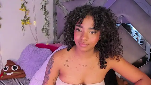 Iris hott1 online show from 3, 3, 2025