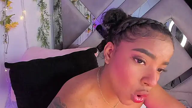 Iris hott1 online show from 16, 3, 2025