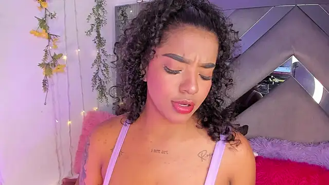 Iris hott1 online show from 20, 3, 2025