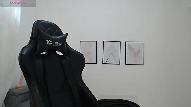 natalia curvy1 online show from 9, 1, 2026