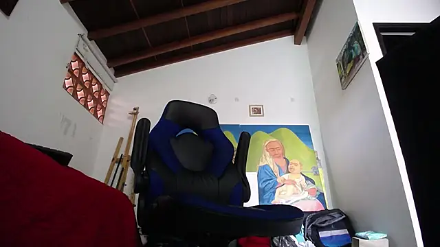 Snapshot of FurryLatinArtist chatting on 15, 1, 2025 FurryLatinArtist online show from 15, 1, 2025