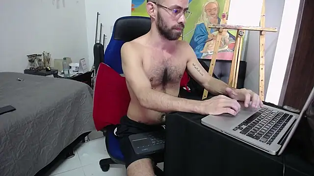 Snapshot of FurryLatinArtist chatting on 24, 1, 2025 FurryLatinArtist online show from 24, 1, 2025