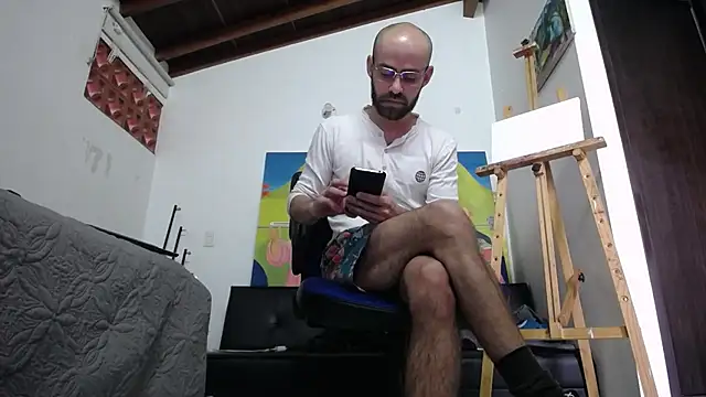Snapshot of FurryLatinArtist chatting on 31, 1, 2025 FurryLatinArtist online show from 31, 1, 2025