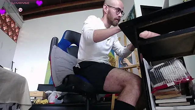 Snapshot of FurryLatinArtist chatting on 25, 2, 2025 FurryLatinArtist online show from 25, 2, 2025