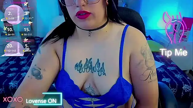 Snapshot of NatalieHarris chatting on 23, 4, 2026 NatalieHarris online show from 23, 4, 2026