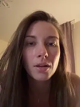 Snapshot of JasminJames chatting on 4, 4, 2026 JasminJames online show from 4, 4, 2026