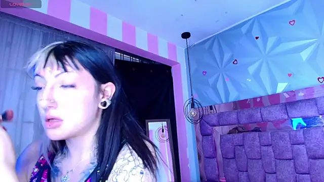 Snapshot of Candy_morgan412 chatting on 14, 4, 2026 Candy morgan412 online show from 14, 4, 2026