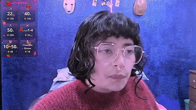 NinaYellow online show from 3, 3, 2026