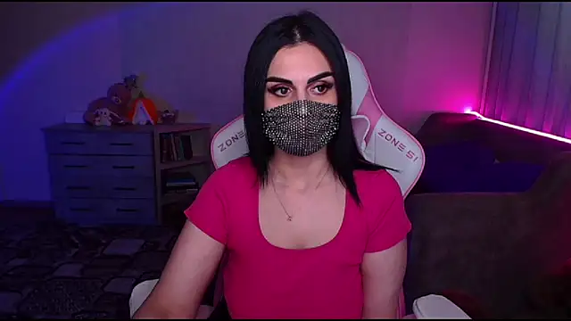 Snapshot of __Yasmina__ chatting on 9, 3, 2025 Yasmina online show from 9, 3, 2025
