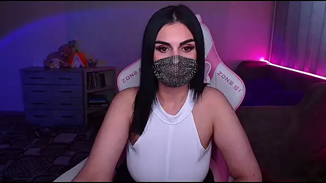 Snapshot of __Yasmina__ chatting on 10, 3, 2025 Yasmina online show from 10, 3, 2025