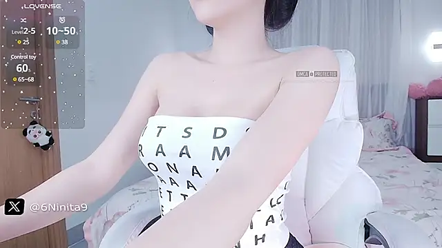 PimChanOK online show from 12, 1, 2025