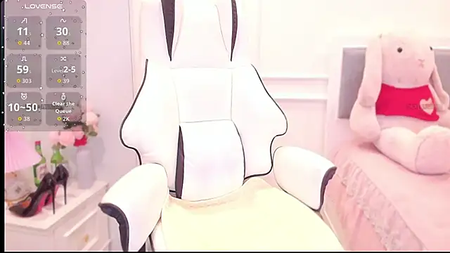 PimChanOK online show from 29, 10, 2025