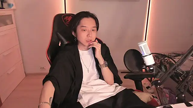 wexlee7 online show from 8, 1, 2026