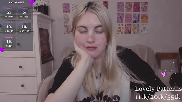 pawpaws online show from 4, 12, 2024