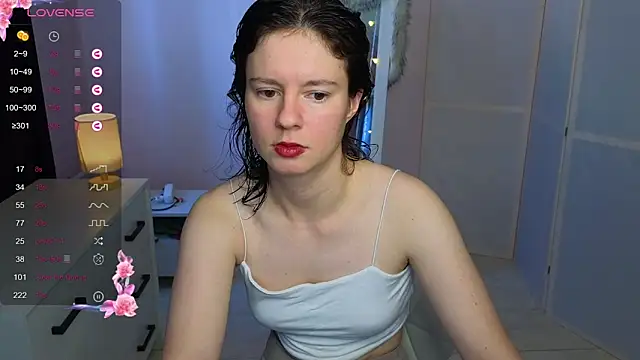 Snapshot of Dana_Magicall chatting on 12, 9, 2025 Dana Magicall online show from 12, 9, 2025