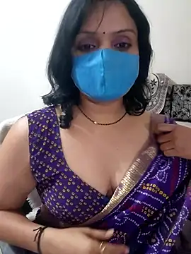 Snapshot of khushikhushi chatting on 8, 11, 2025 khushikhushi online show from 8, 11, 2025