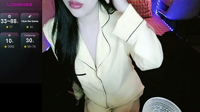 Snapshot of _Viviann_ chatting on 16, 10, 2025 Viviann online show from 16, 10, 2025