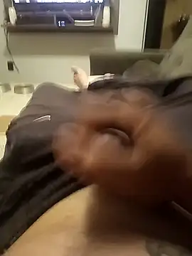 Snapshot of dredre1069 chatting on 28, 9, 2025 dredre1069 online show from 28, 9, 2025