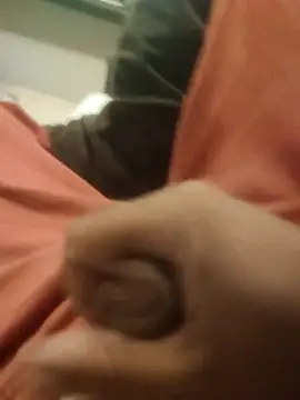 Snapshot of dredre1069 chatting on 4, 12, 2025 dredre1069 online show from 4, 12, 2025