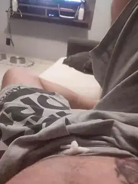 Snapshot of dredre1069 chatting on 5, 12, 2025 dredre1069 online show from 5, 12, 2025