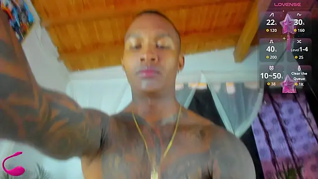 esteveen ortegas  online show from 7, 11, 2025