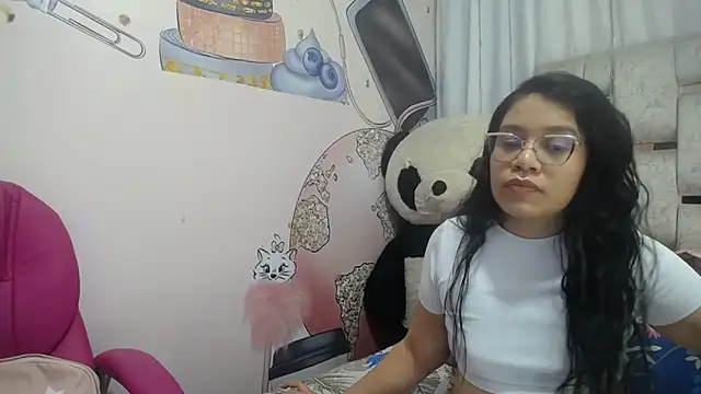 KEYRA-MILLER- online show from 5, 3, 2026