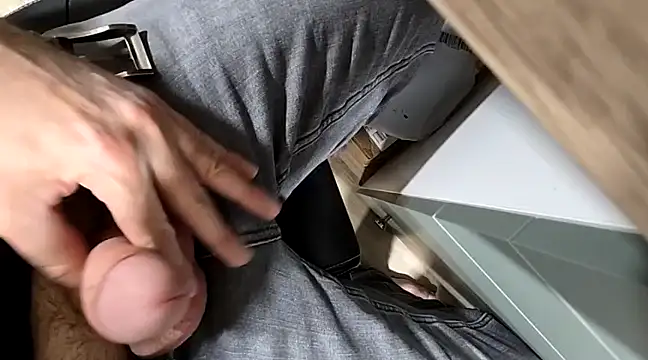 Snapshot of anald66666 chatting on 28, 1, 2025 anald66666 online show from 28, 1, 2025