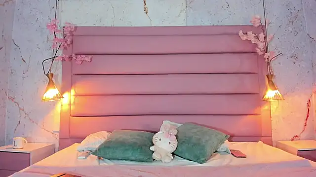 Snapshot of Lezy_ chatting on 3, 10, 2025 Lezy  online show from 3, 10, 2025