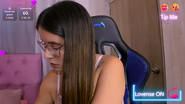 ParisShayk online show from 14, 5, 2026