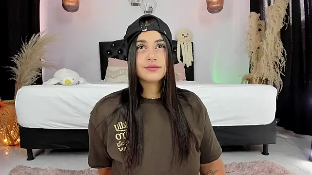 GabyRhodes online show from 17, 9, 2025