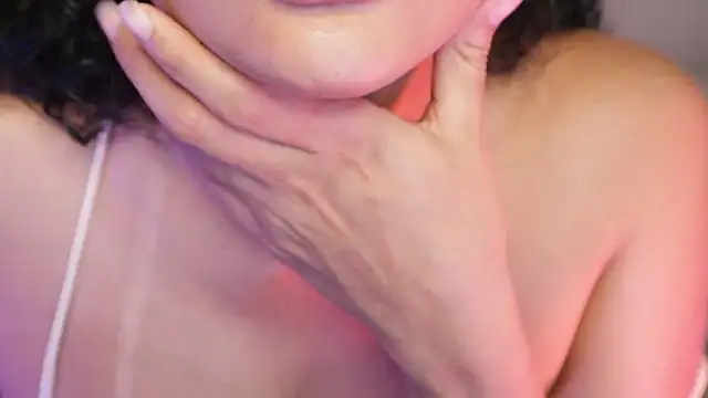 Mysensualbrunette1 online show from 3, 12, 2024