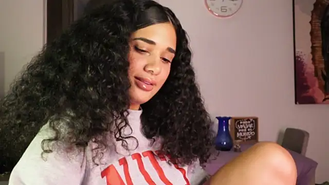 Mysensualbrunette1 online show from 20, 3, 2025