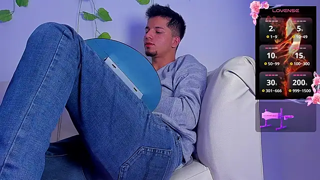 Issac james  online show from 29, 12, 2024
