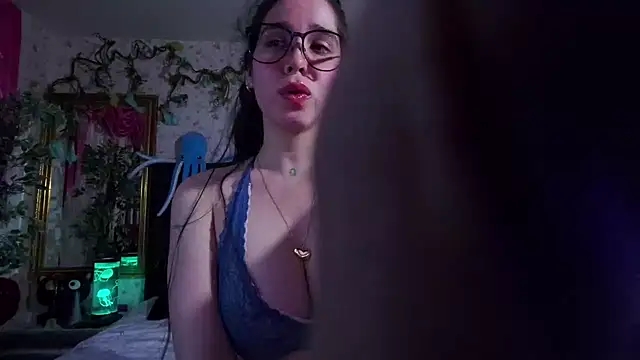 Elizabeth77  online show from 26, 1, 2025