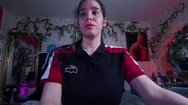 Elizabeth77  online show from 4, 2, 2025