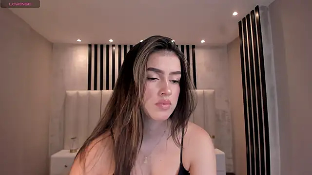 Snapshot of PaulinaSantos_ chatting on 14, 1, 2026 PaulinaSantos online show from 14, 1, 2026