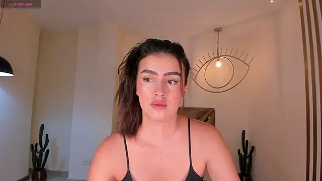 Snapshot of PaulinaSantos_ chatting on 3, 5, 2026 PaulinaSantos online show from 3, 5, 2026